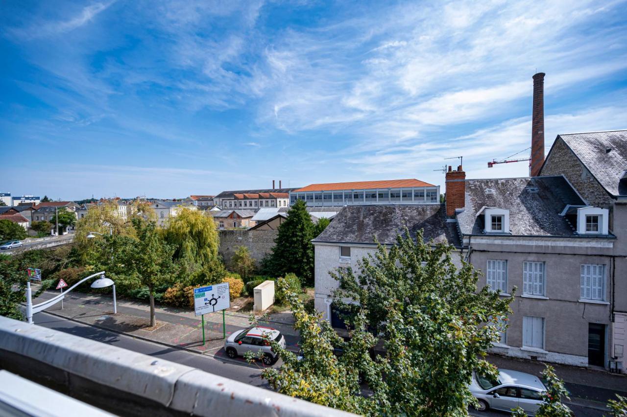 Les Maisons Acajou - Châtellerault Exterior photo